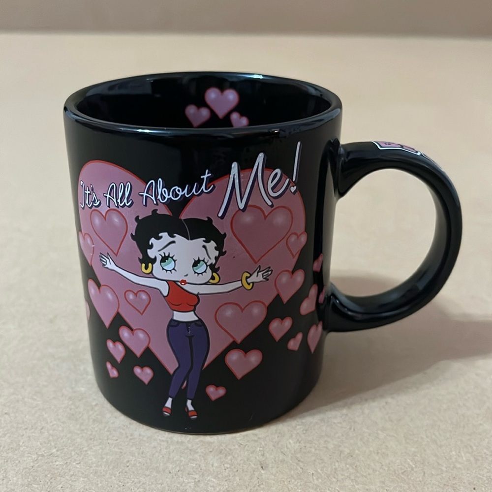 Me Mug - Picture 2 of 6